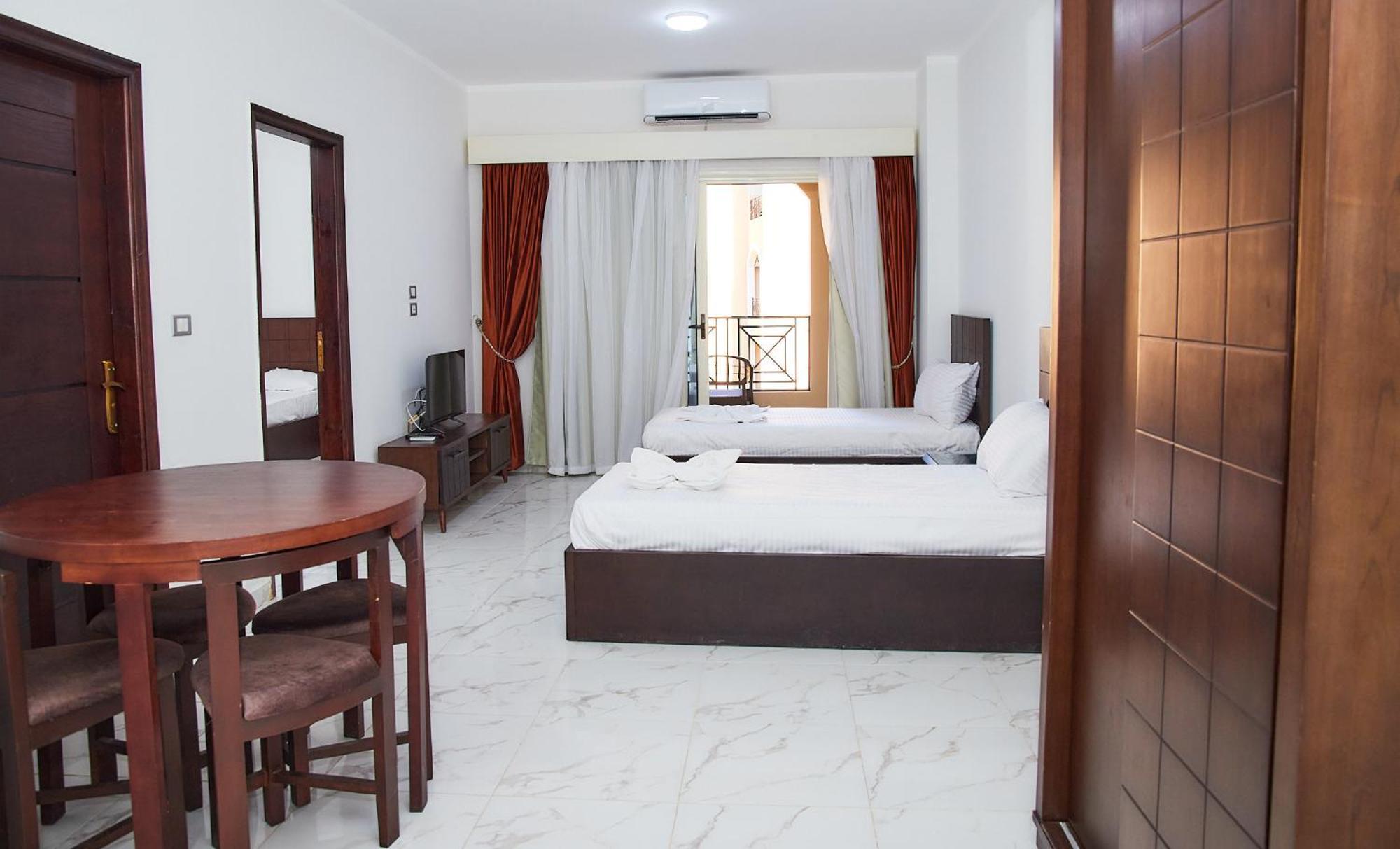 Vision Suites Panoramic Sea View Хургада Экстерьер фото